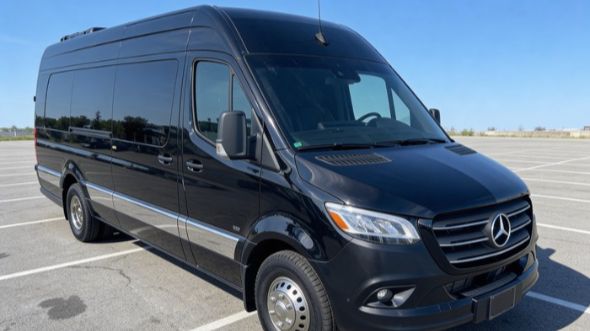 fresno employee shuttle van service