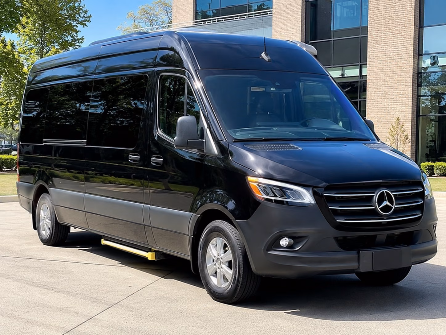 find the perfect transportation for your next corporate event 4