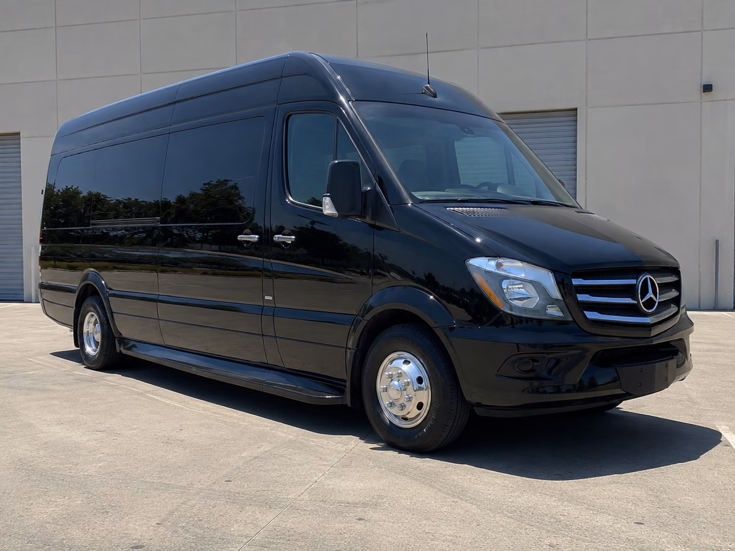 why rent using renosprintervanrental com